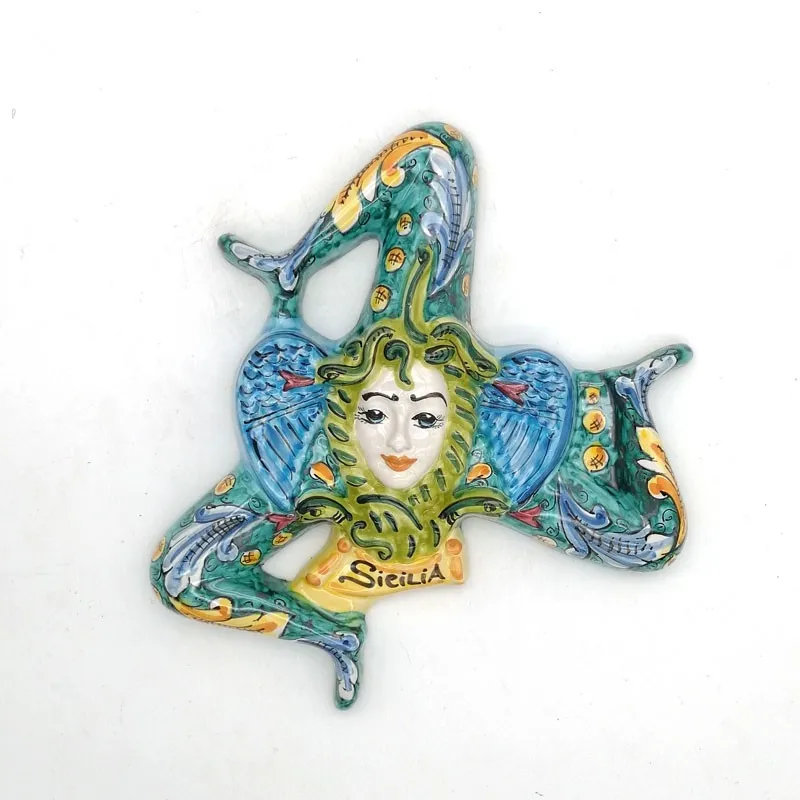 Trinacria in ceramica Siciliana Caltagirone cm 35