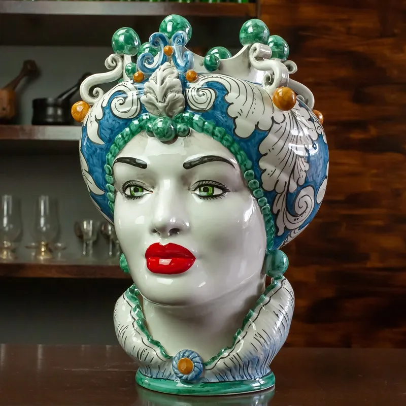 Testa di Moro Ceramica Siciliana di Caltagirone Donna