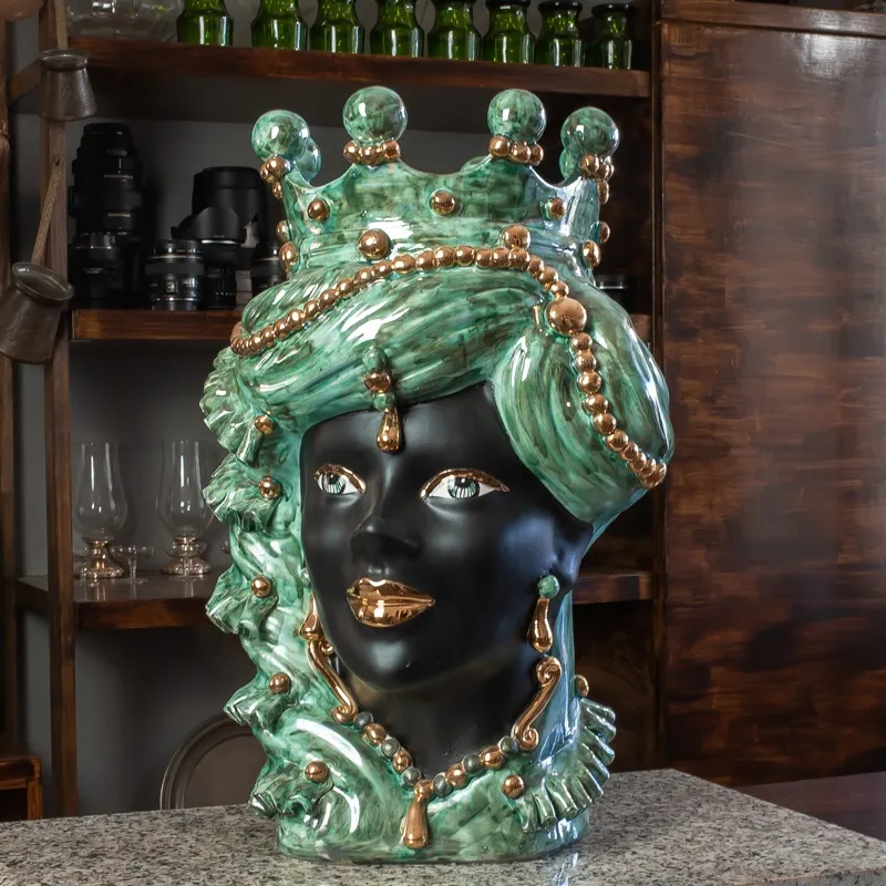 Teste di moro in Ceramica Siciliana di Caltagirone Verus Madreperlata Oro cm 48