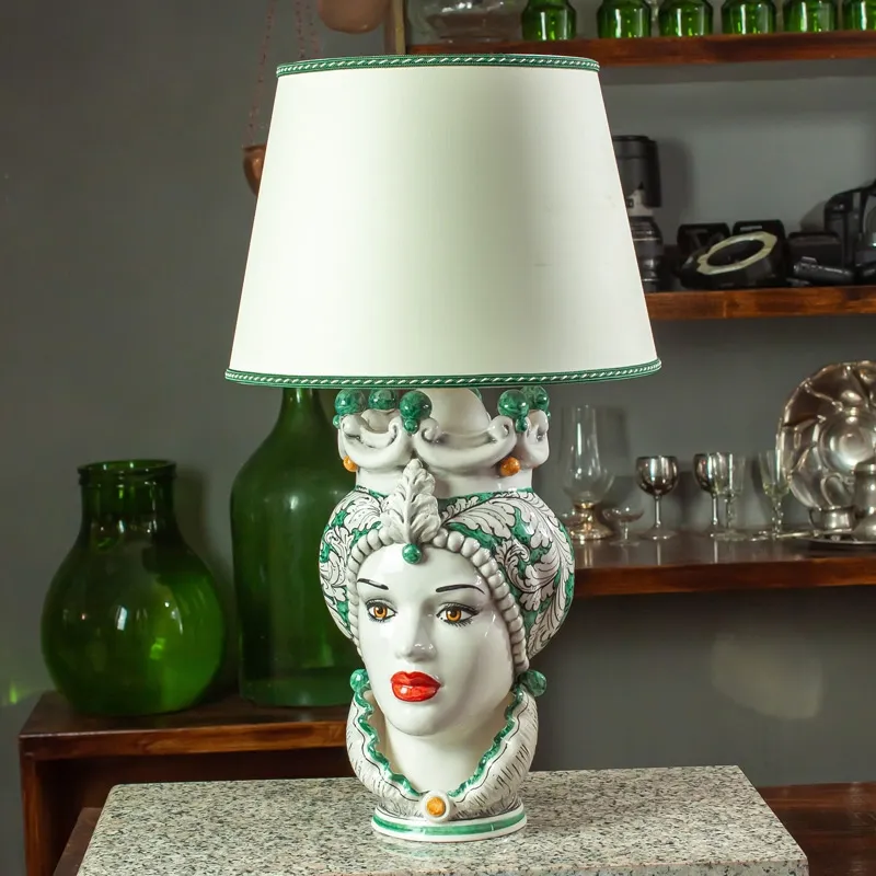 Lume Testa Ceramica di Caltagirone Donna Verde cm 62