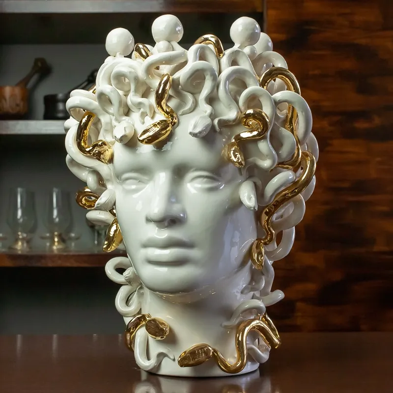 Teste di Moro in ceramica Siciliana di Caltagirone Medusa Luxury Gold 40 cm