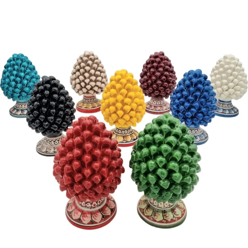 Pigna siciliana cm 20 base decorata in ceramica di Caltagirone - Vari Decori