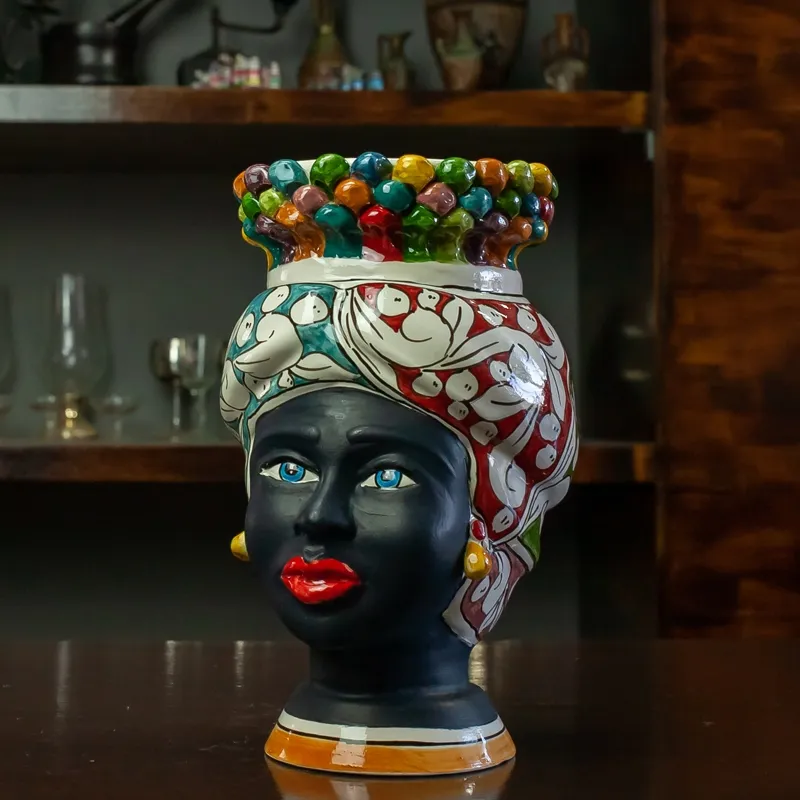 Teste di moro/pigna in ceramica siciliana di Caltagirone volto opaco H.22 cm